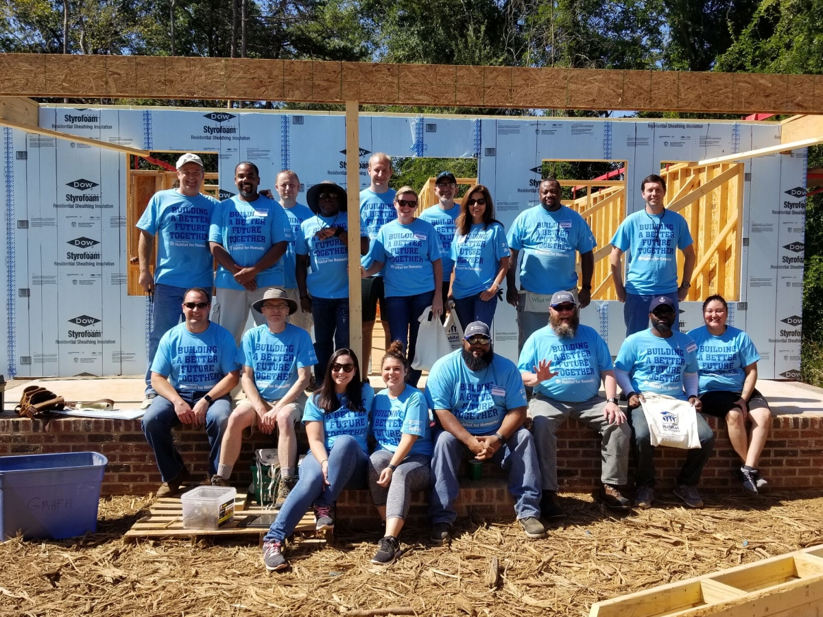 Dentsply Sirona employees volunteer building homes